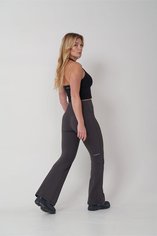 High-Waist Flare Legging In Iron