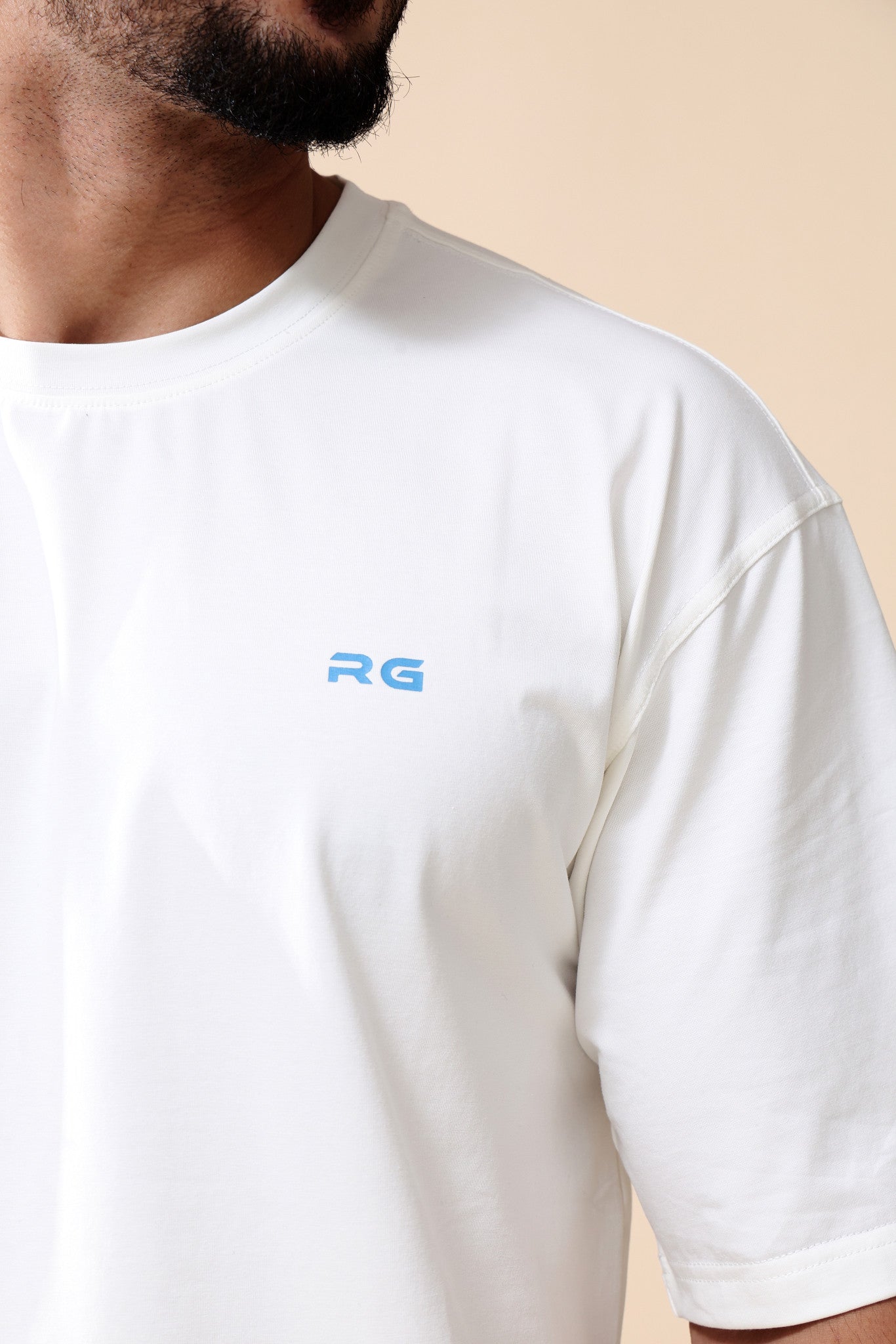 Vintage Retro Tee In White
