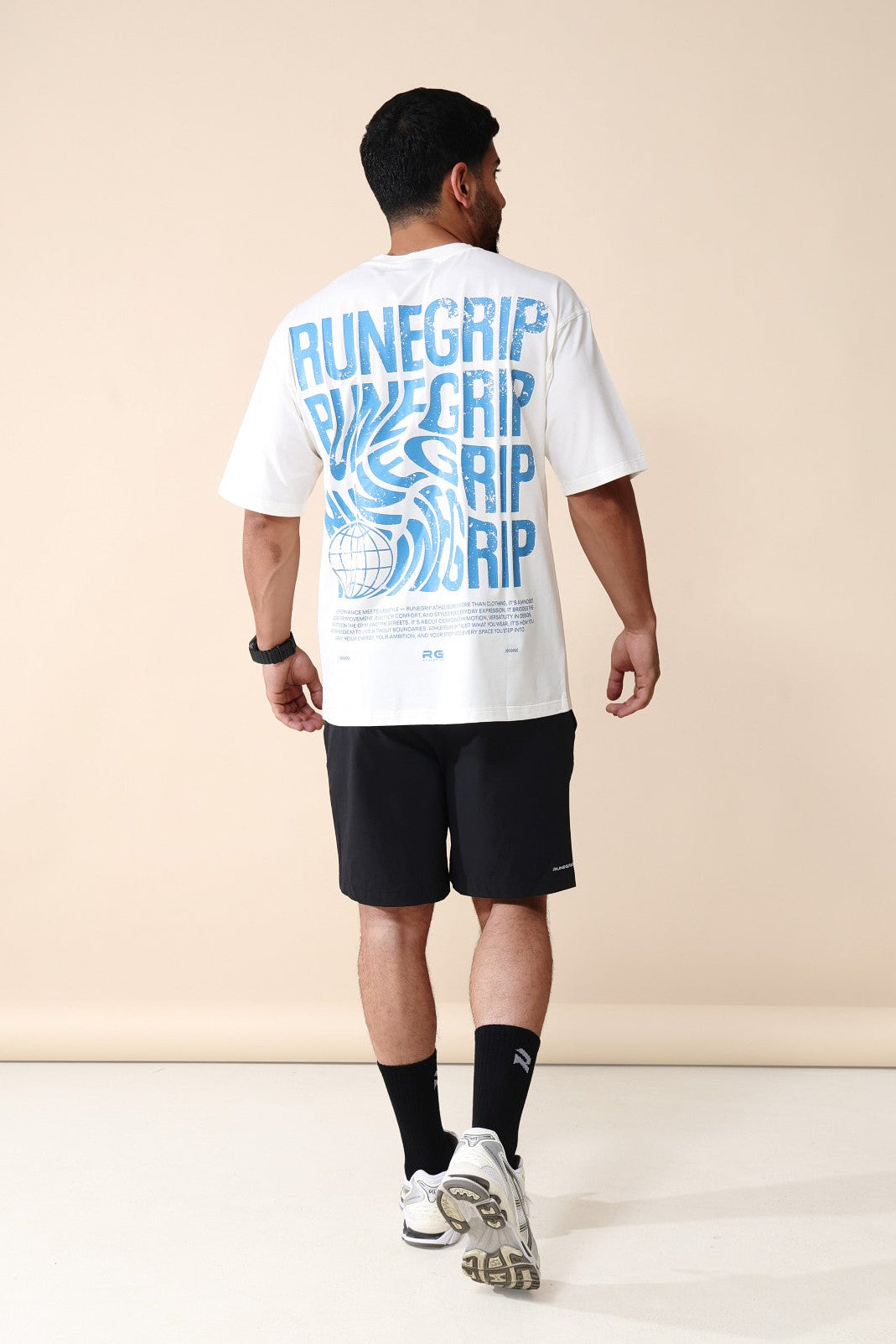 Vintage Retro Tee In White